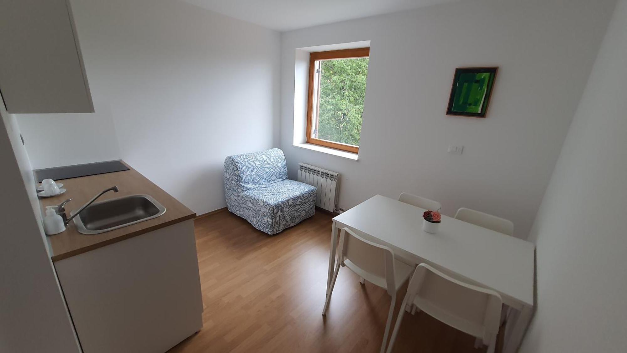 Hotel Prenocisca Center Mir In Dobro Solkan Zewnętrze zdjęcie
